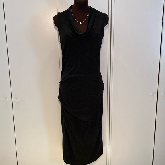 James Perse Dresses & Skirts - James Perse cowl sleeveless cinched maxi dress 4 black